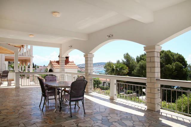Villa Rosanda Apartments تروغير المظهر الخارجي الصورة